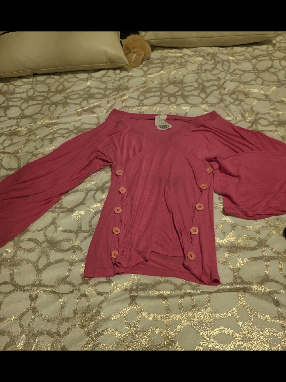 Women’s Button-Accent Long Sleeve Top in Pink